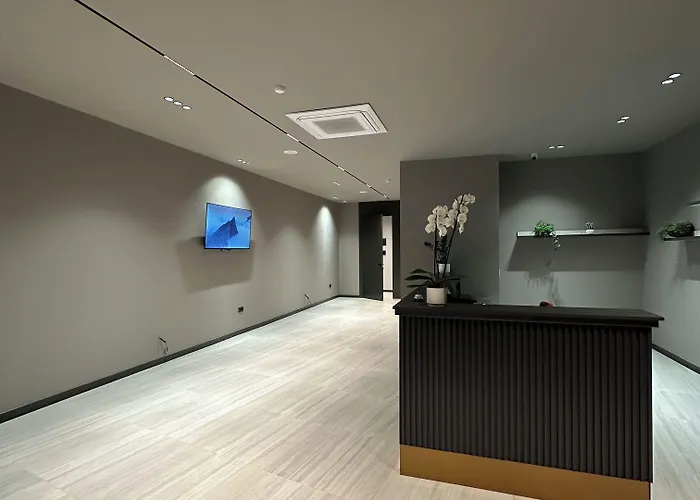 The Roots Boutique 4* Шкодер